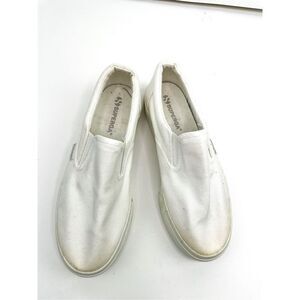 Superga Slip-On White Shoes Size 7.5‎
